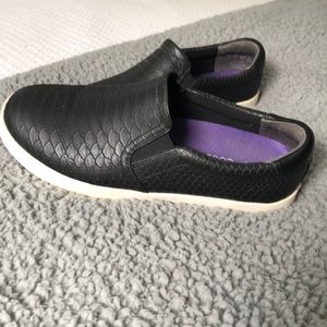 Black Memory Foam slip on Dr. Scholls